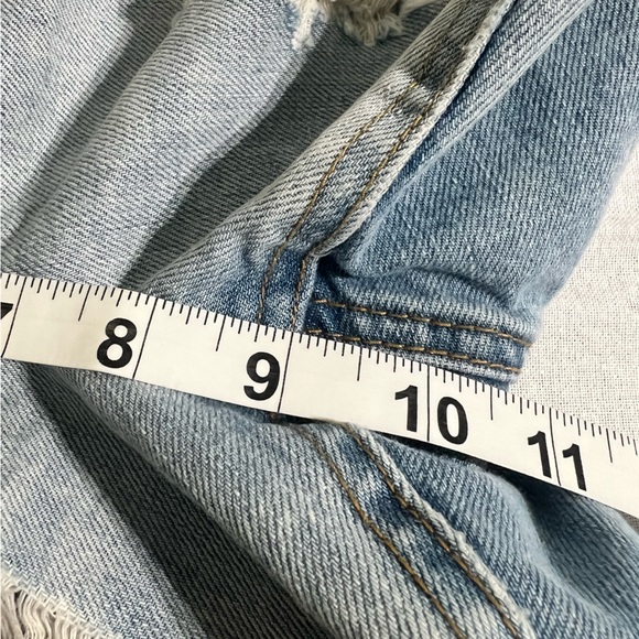 Bleach USA Distressed Denim Shorts | Size 4 | Raw Hem Rebel Thrashed Grunge - Picture 12 of 15